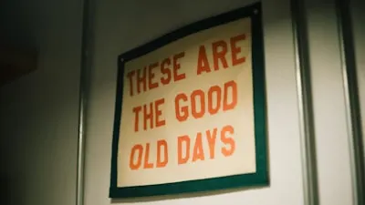 It's getting old — ça commence à lasser