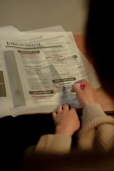 Устроиться на работу — Get a job