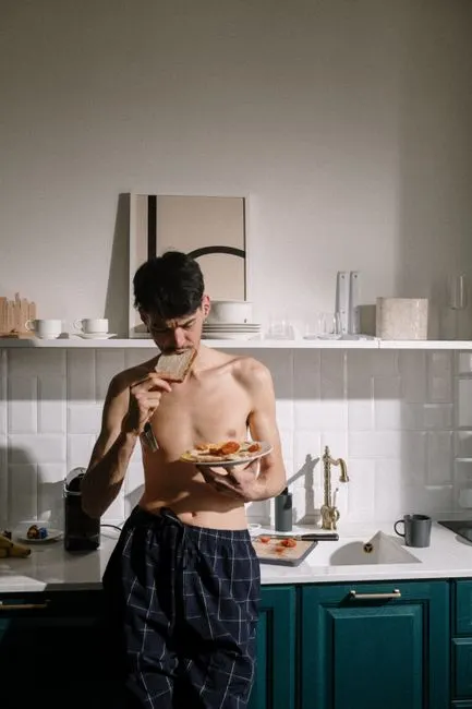 В какое время вы завтракаете? — A qué hora desayunas