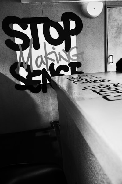 tiene sentido — ima smisla