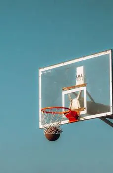 легкий бросок — easy layup