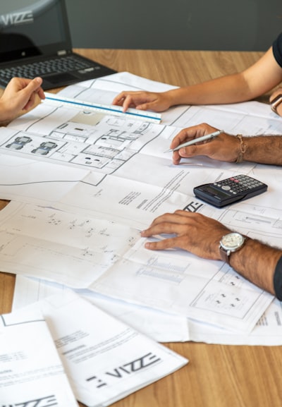 faire des projets — make plans