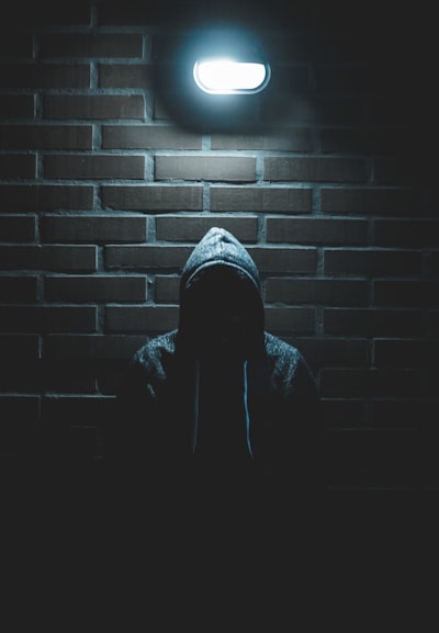 dangereux — Hazardous