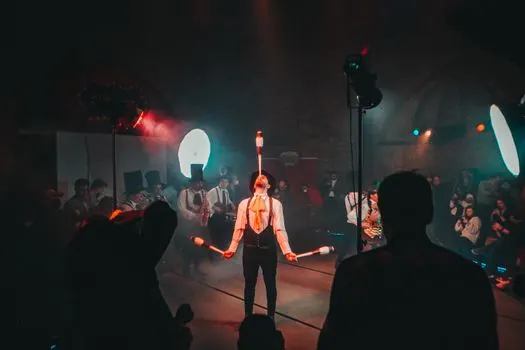 представления — Innovative perfomances