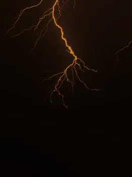 Громовой удар — Thunderbolt