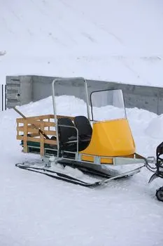 Снегоход — Snowmobile