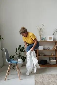 mettersi — To put on