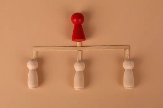 администрировать — administrieren