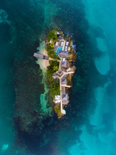 îlot — Isle