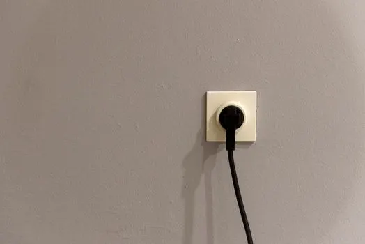 fiş (elektrik) — Stecker