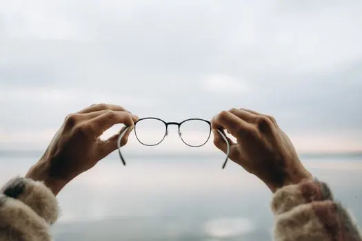 Anteojos — Glasses