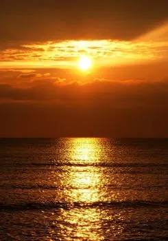 au coucher du soleil — batımında
