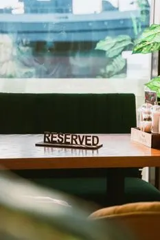 réserver — reserve