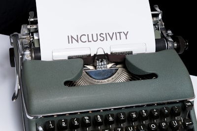 inexactitude — inaccuracy