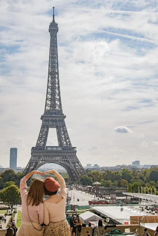 photo spot — spot photo