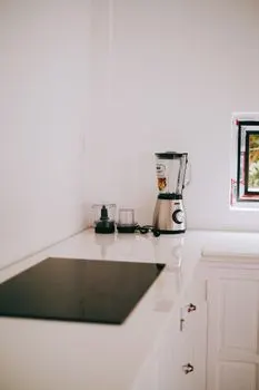 C'est ce truc pour la cuisine — To je ona stvar za kuhinju
