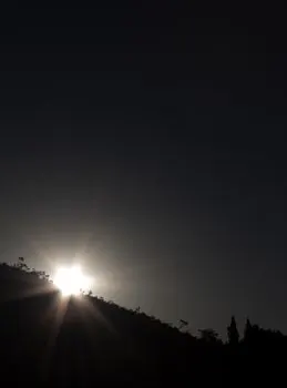 На рассвете — At the crack of dawn