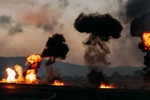 Взрыв — Blast