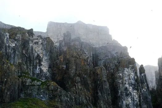 Скалы — Cliffs