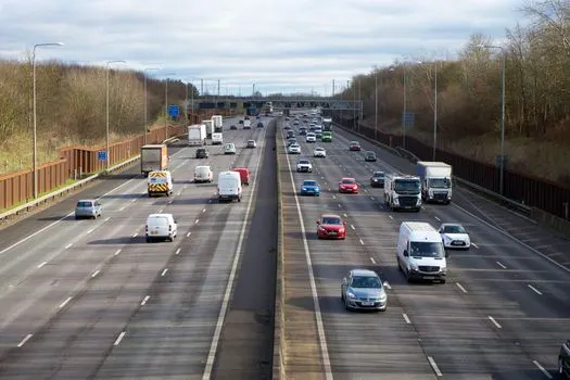 autoroute — autostrada