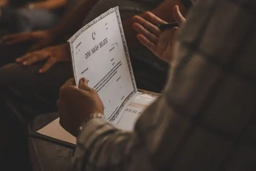 employment certificate — świadectwo pracy