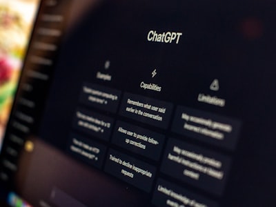 chit-chat — cháchara