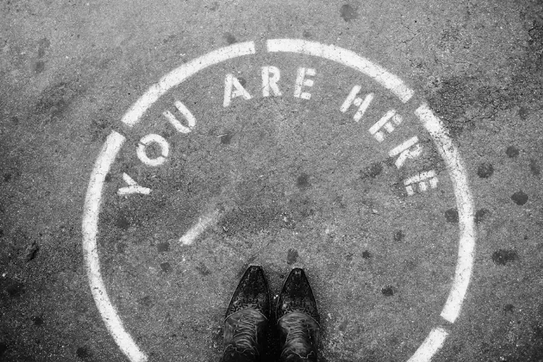 here — ici