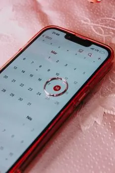 zakazati — fissare un appuntamento