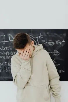 может всеже бросать — maybe you should still give up