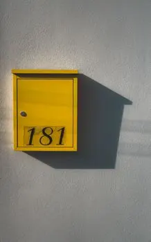 Briefkasten — posta kutusu