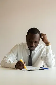 Заниматься — To be busy