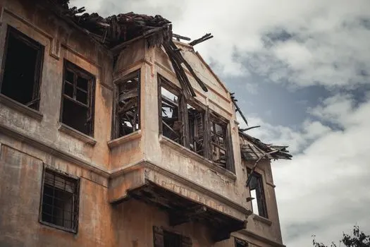 ухудшающееся состояние — deteriorating condition