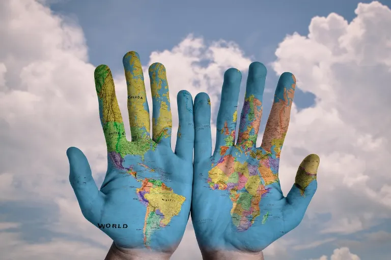 worldwide — mondial
