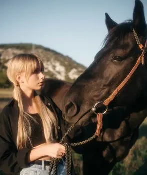 конный — Equestrian