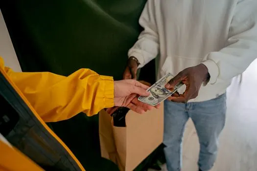 потребители — consumers