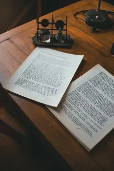 Da li je potreban prevod? — Serve una traduzione?