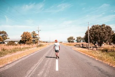 ¿adónde vas? — Where are you going