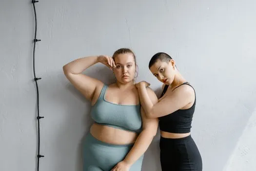 соответствует — To fit