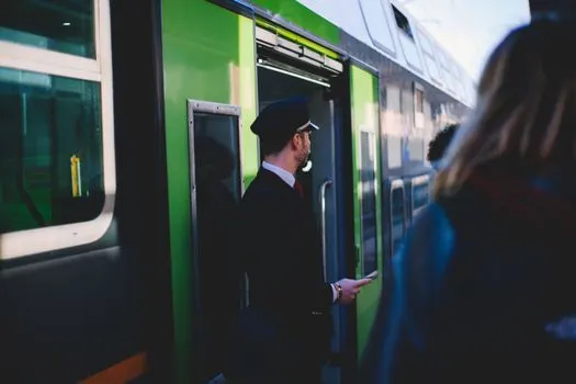 Schaffner — controlor de tren