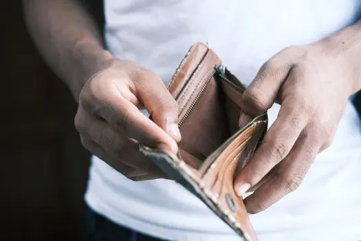 Ma mensualité est trop élevée — Rata mi je previsoka