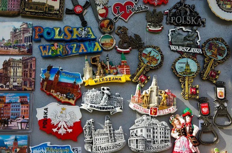 souvenir — souvenir