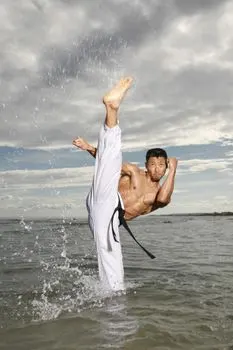 Управление водой — Waterbending