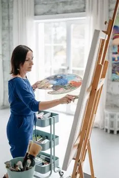 glezniecība — painting