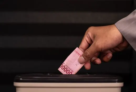 bağışlamak — Spenden
