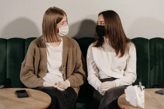Необщительный — Unsociable