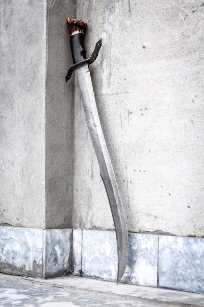 короткий меч — Espada corta