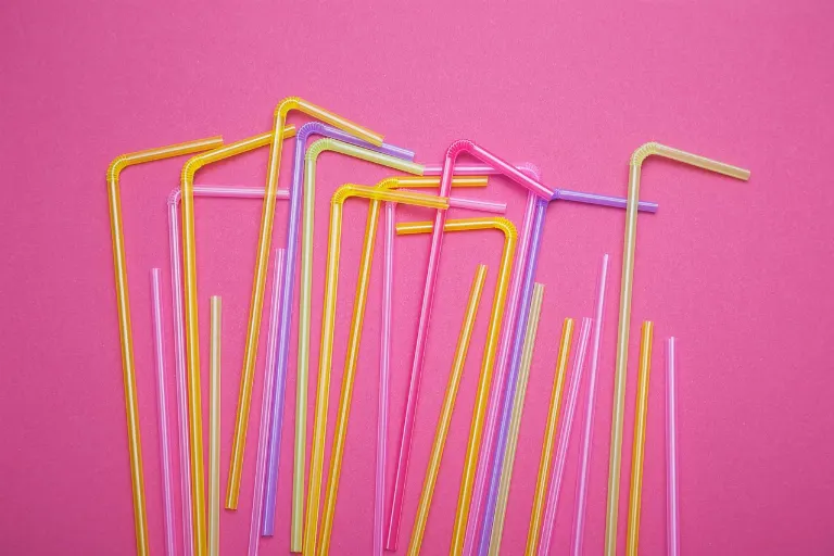 straw — paille