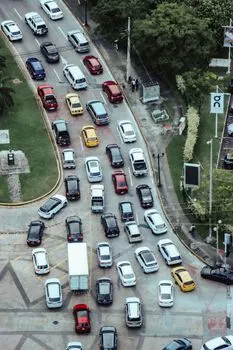 intasata — congestionada