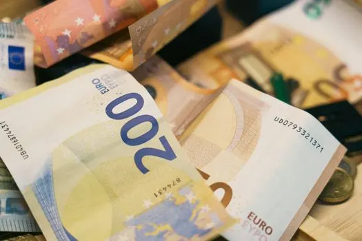 evro — euro