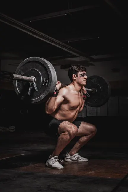 weightlifter — haltérophile